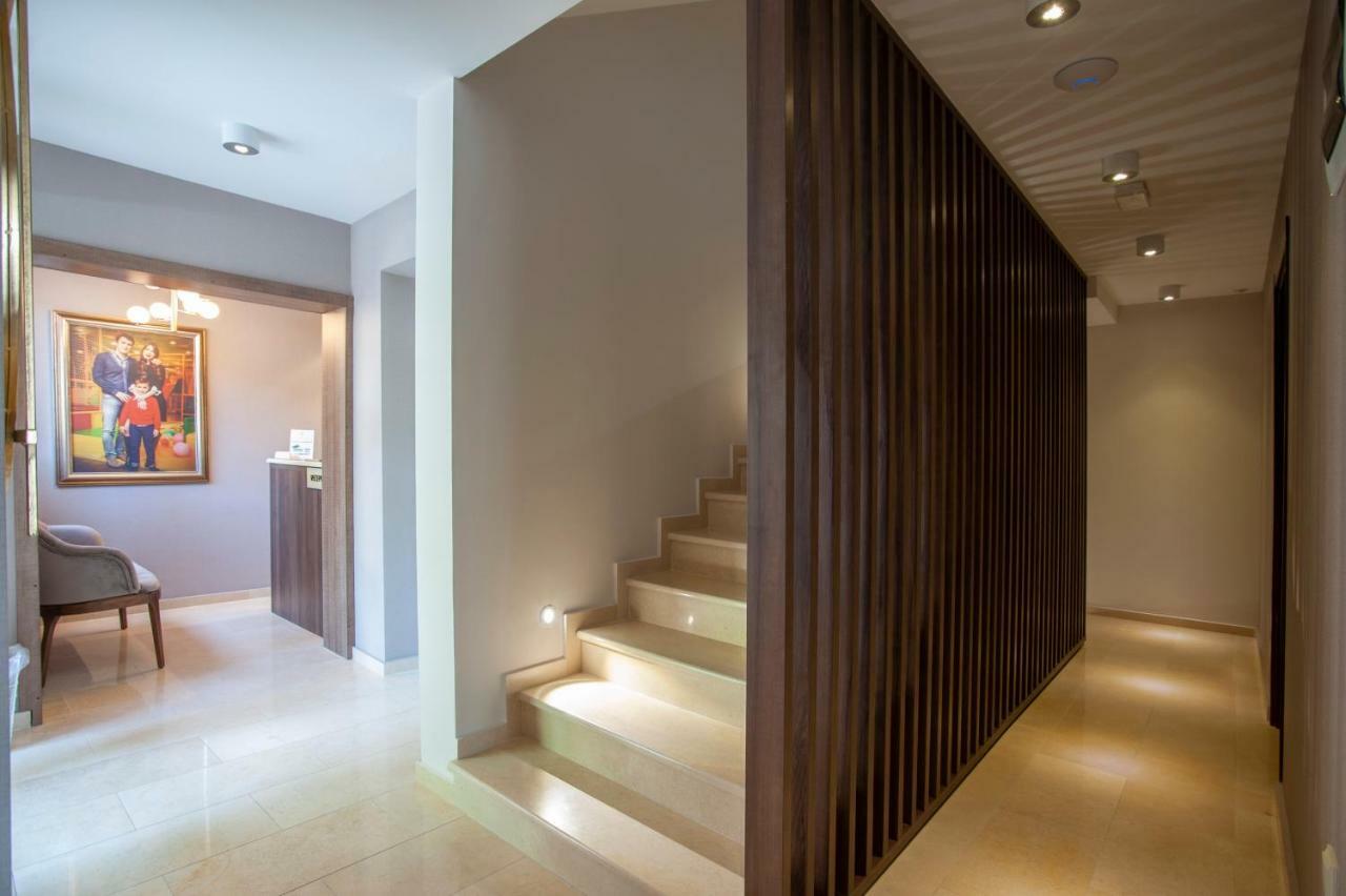 Hotel Twelve By Aycon Budva Ngoại thất bức ảnh